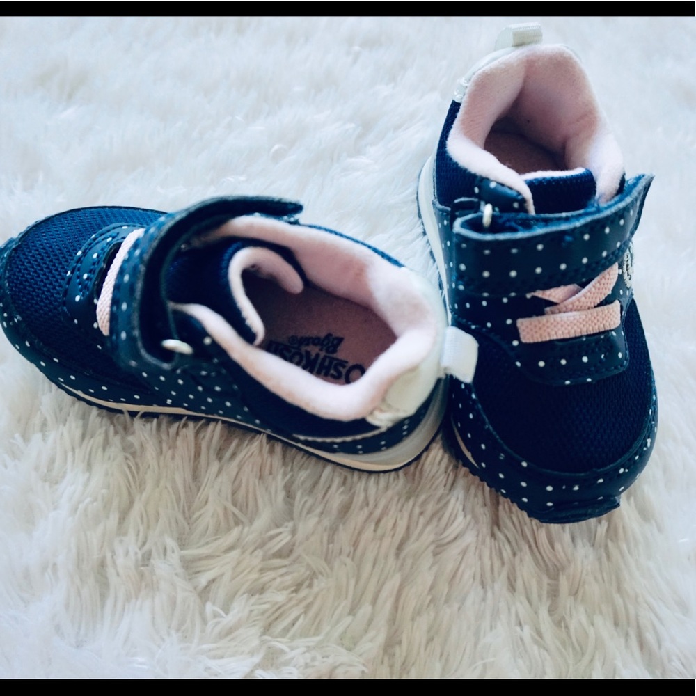 TODDLER GIRL SNEAKERS